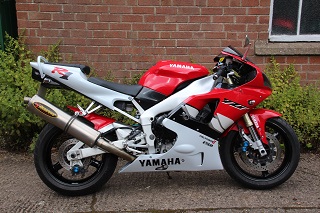 1999 Yamaha R1