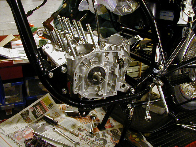 1972 H2750 engine - work in progress